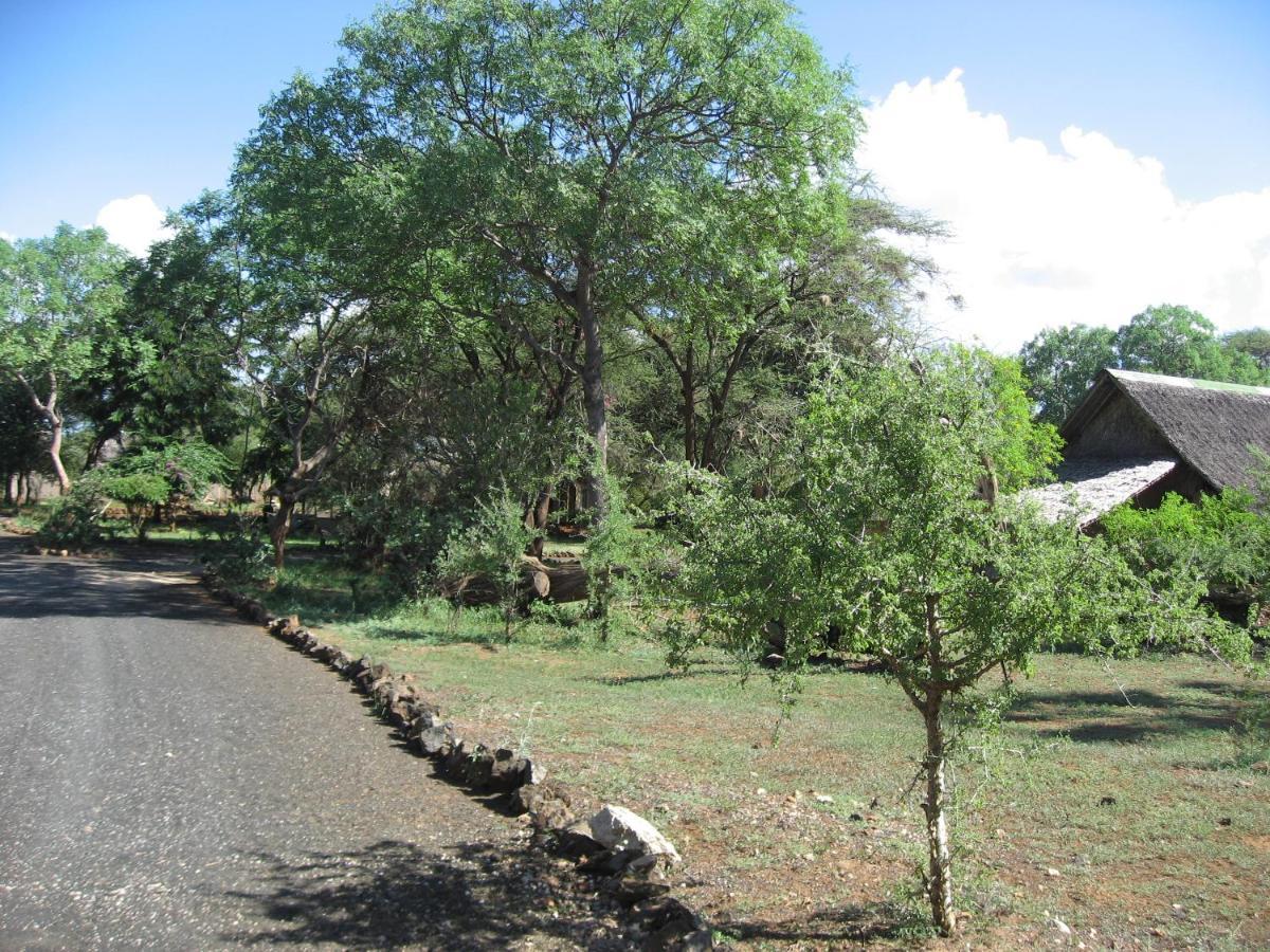 Severin Safari Camp Tsavo West National Park Eksteriør bilde