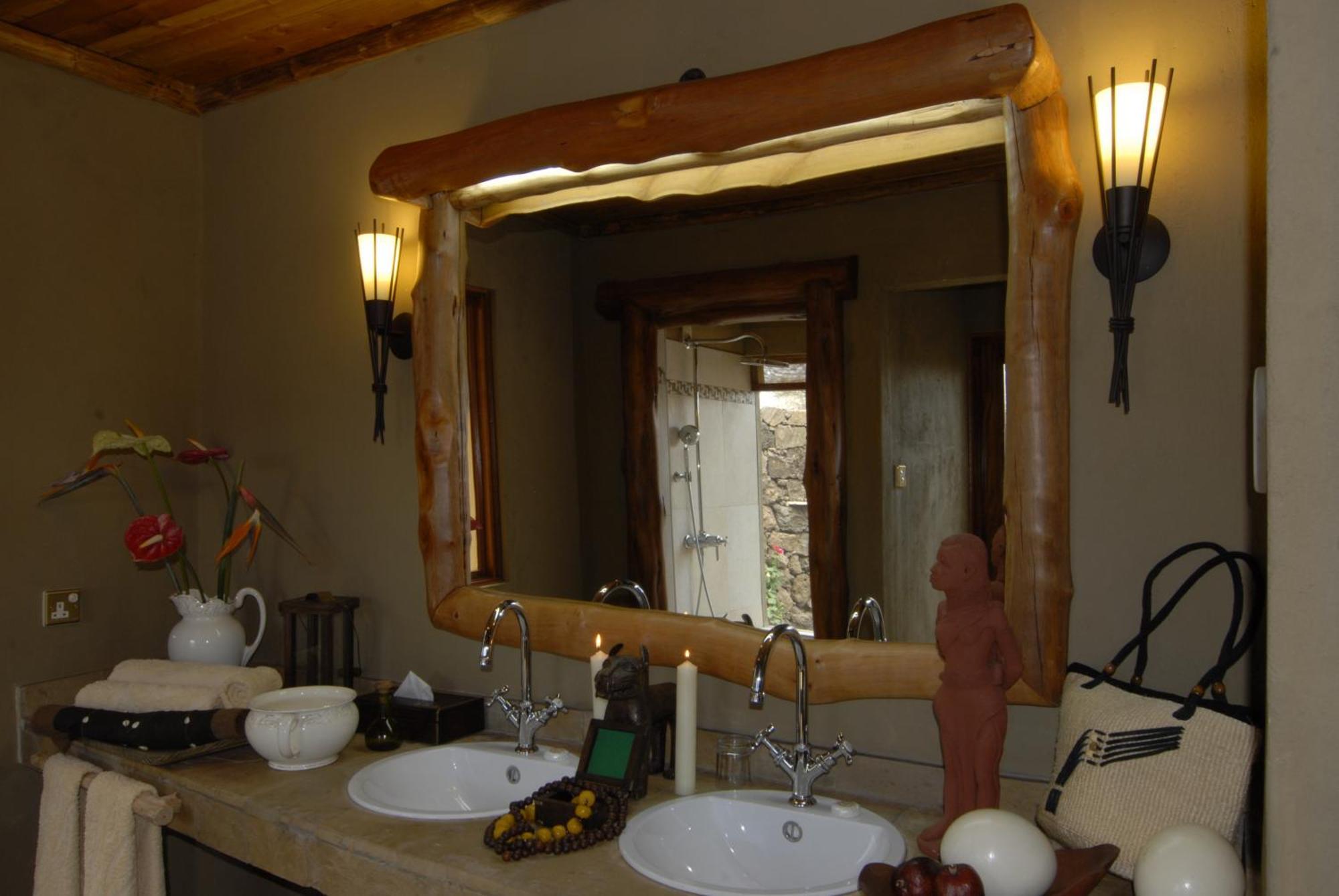 Severin Safari Camp Tsavo West National Park Rom bilde